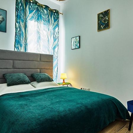 Prymasa Tysiaclecia 83A Apartment Warsaw Exterior photo